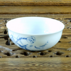 Чаша з цзиндечженьської порцеляни «Рибки»