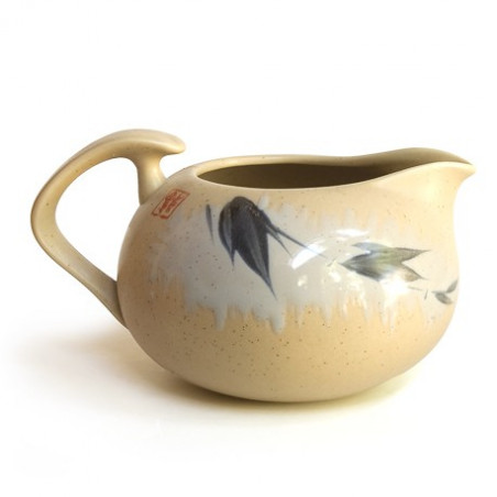 Бежевий чахай з гілкою бамбука