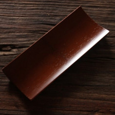 Чахе з лаковим покриттям