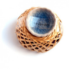 Подарункові пахощі в круглих кошиках