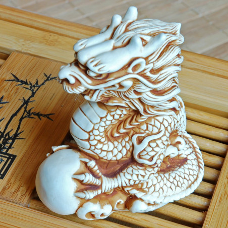 Нецке «Дракон (лежачий)»