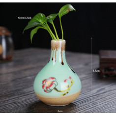 Маленька вазочка з лотосом 2