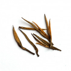 Червоний чай зі старих дерев