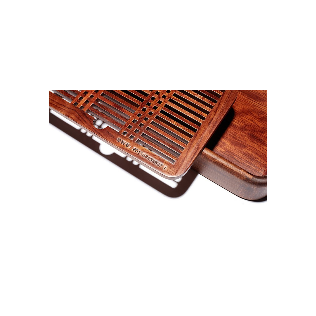 Маленька чабань із рожевого дерева Маленька чабань із рожевого дерева