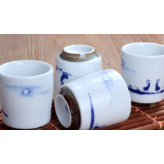 Чаша з цзиндечженьского порцеляни на ніжці «Символ довголіття» (однокольоровий розпис) 2