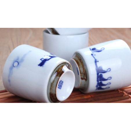 Чаша з цзиндечженьского порцеляни на ніжці «Символ довголіття» (однокольоровий розпис)