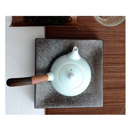 Чайник лунцюаньського випалу з боковою ручкою