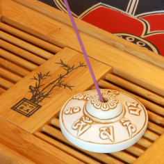 Підставка для пахощів "ОМ МА НІ ПЕ МЕ ХУНГ" 2