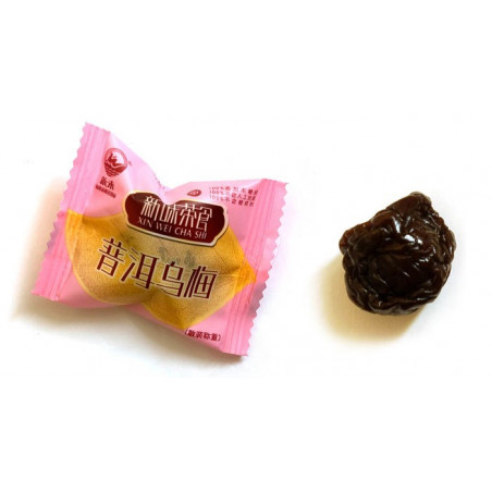 Зацукровані фрукти з чаєм у банку