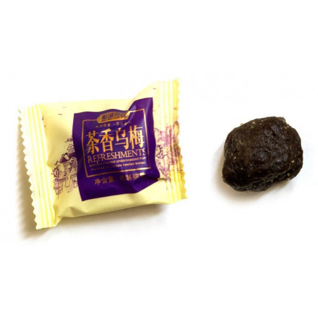 Зацукровані фрукти з чаєм у банку