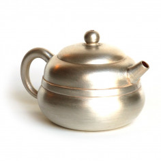 Чайник із ісинської глини, покритий сріблом