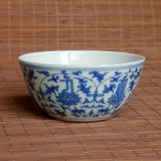 "Буддійські лотоси" - чаша з тонкостінної порцеляни