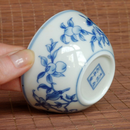 "Персиковий сад" - чаша з тонкостінної порцеляни "Персиковий сад" - чаша з тонкостінної порцеляни