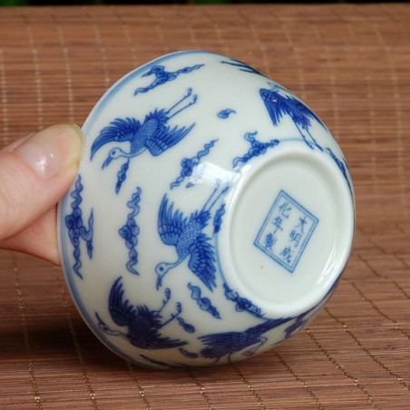 "Лелеки" - чаша з тонкостінної порцеляни "Лелеки" - чаша з тонкостінної порцеляни