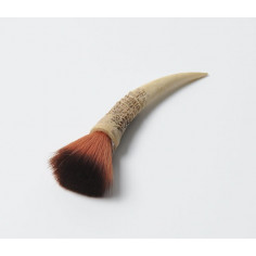 Чайна кисть з ручкою з рогу