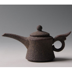 Чайник з довгим носиком, "іржава" кераміка