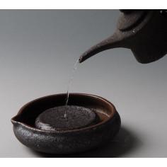 Чайник з довгим носиком, "іржава" кераміка 2