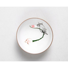 Світло-коричнева чаша з бутоном лотоса