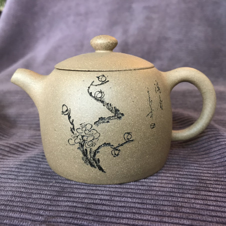 Чайник «Огорожа колодязя» (снігова слива) з ісинської глини