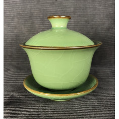 Гайвань із селадону болотно-зеленого кольору