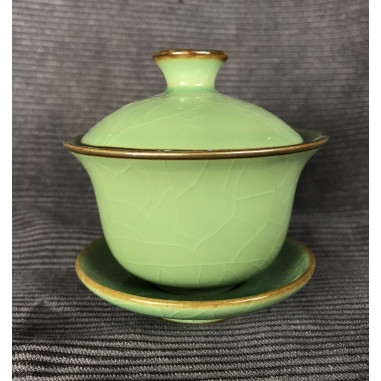 Гайвань із селадону болотно-зеленого кольору