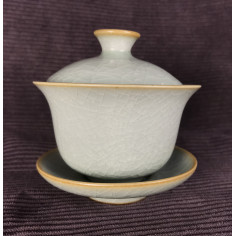 Гайвань із селадону сірого кольору