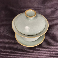 Гайвань із селадону сірого кольору 2