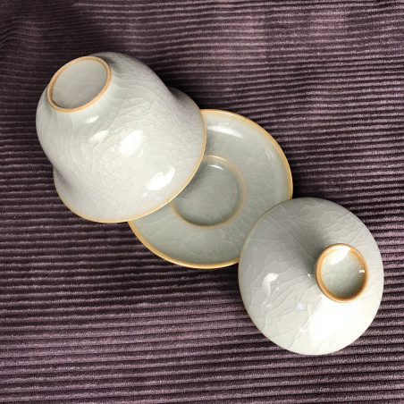 Гайвань із селадону сірого кольору