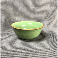 Маленька чаша із селадону болотно-зеленого кольору