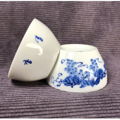 Чаша з виноградом 2