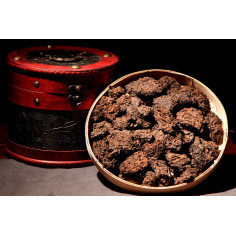 Старий чай голови з 400-річних дерев