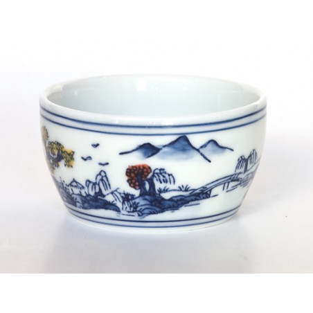 Чаша з цзиндечженьського порцеляни «Гуйлінь»