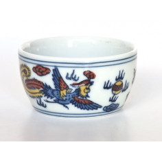 Чаша з цзиндечженської порцеляни «Дракон і фенікс»