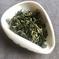 Смарагдові спіралі весни з Гуансі