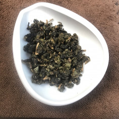 Улун із зеленою серцевиною