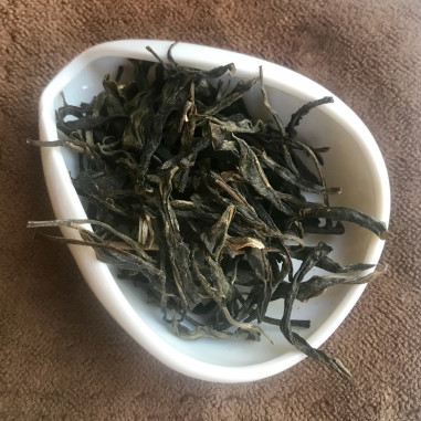 Розсипний шен пуер з гори Баньдун