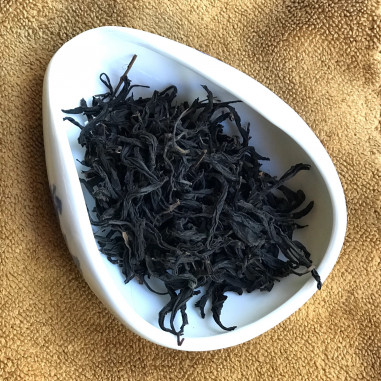 Габа червоний чай з гори Алішань