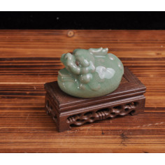 Селадонова статуетка Бісе (відганяє біди)