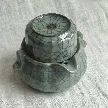 Чайник-гайвань із селадону з чашею-кришкою в подарунковій коробці