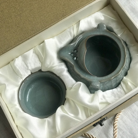 Чайник-гайвань із селадону з чашею-кришкою в подарунковій коробці