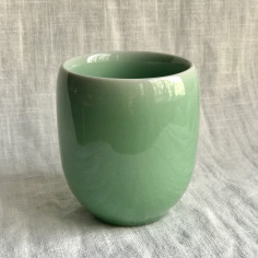 Склянка з діао кольору зеленої сливи