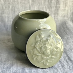 Чайниця з діаго кольору жовтого рису