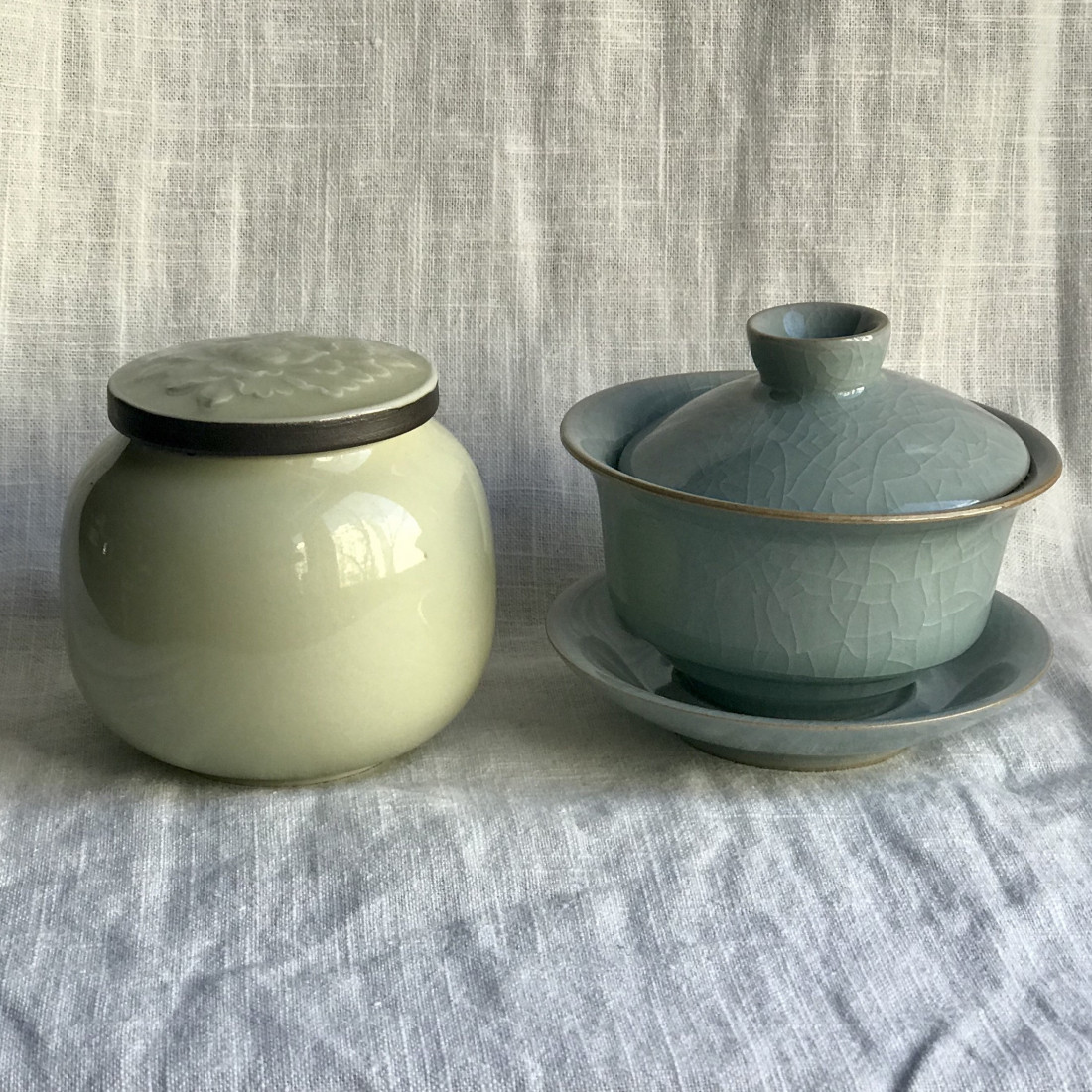 Чайниця з діаго кольору жовтого рису Чайниця з діаго кольору жовтого рису