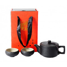 Чорний чайник і 4 чаші в подарунковій коробці