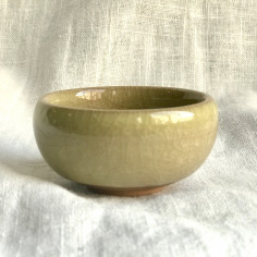 Бежева чаша «колотий лід»