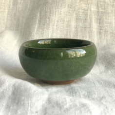 Темно-зелена чаша «колотий лід»