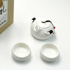 Білий чайник-гайвань та 4 чаші в подарунковій коробці