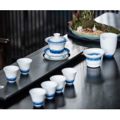 Хвилювання блакитного моря — набір із цзиндечженьської порцеляни 2