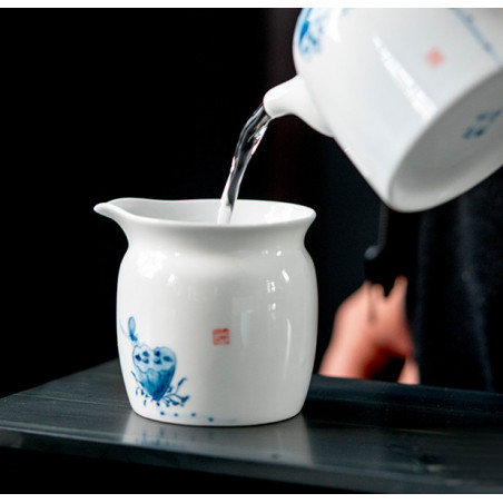 Лотоси - набір з цзиндечженьского фарфору Лотоси - набір з цзиндечженьского фарфору