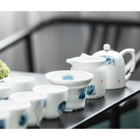 Лотоси - набір з цзиндечженьского фарфору Лотоси - набір з цзиндечженьского фарфору